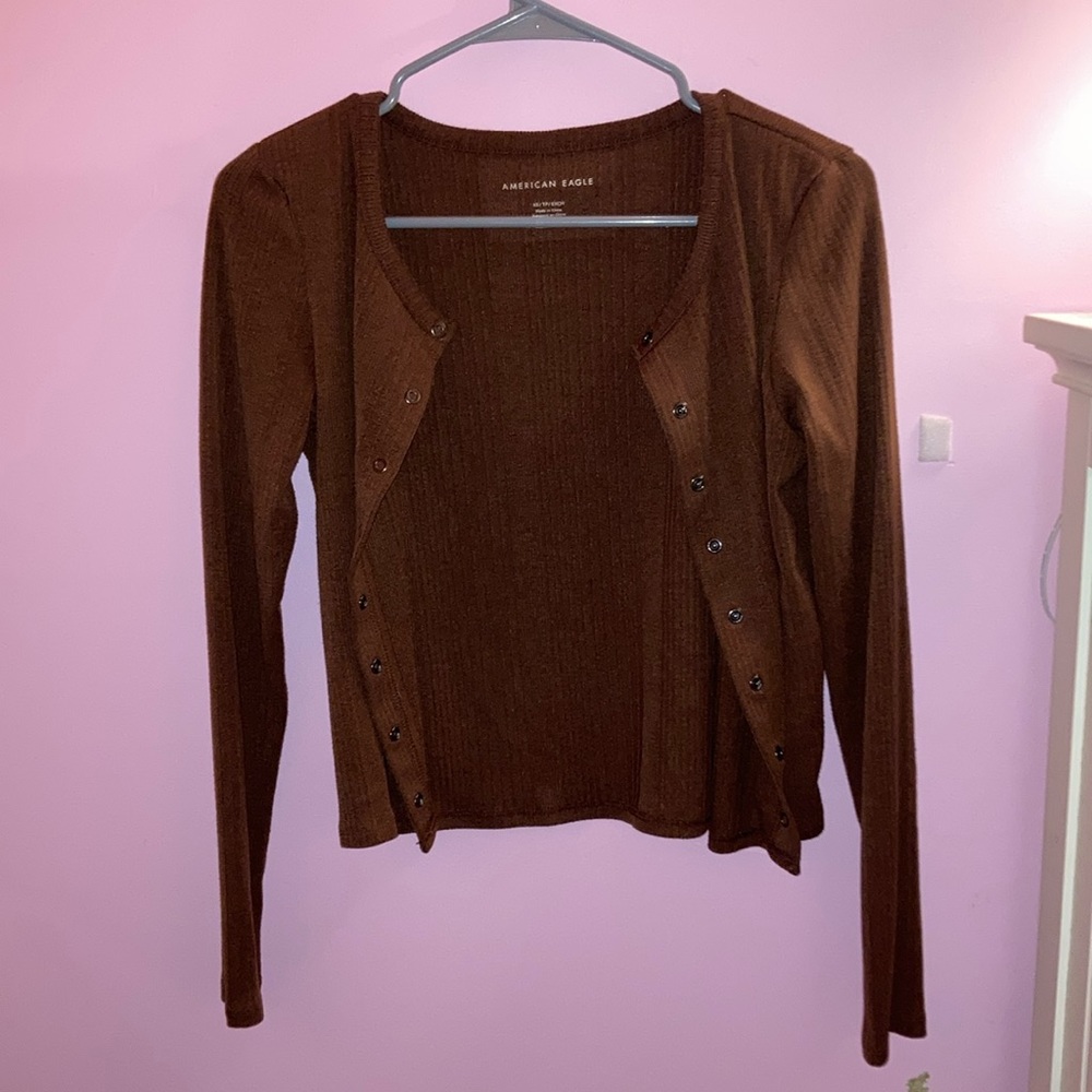 American Eagle Button Up